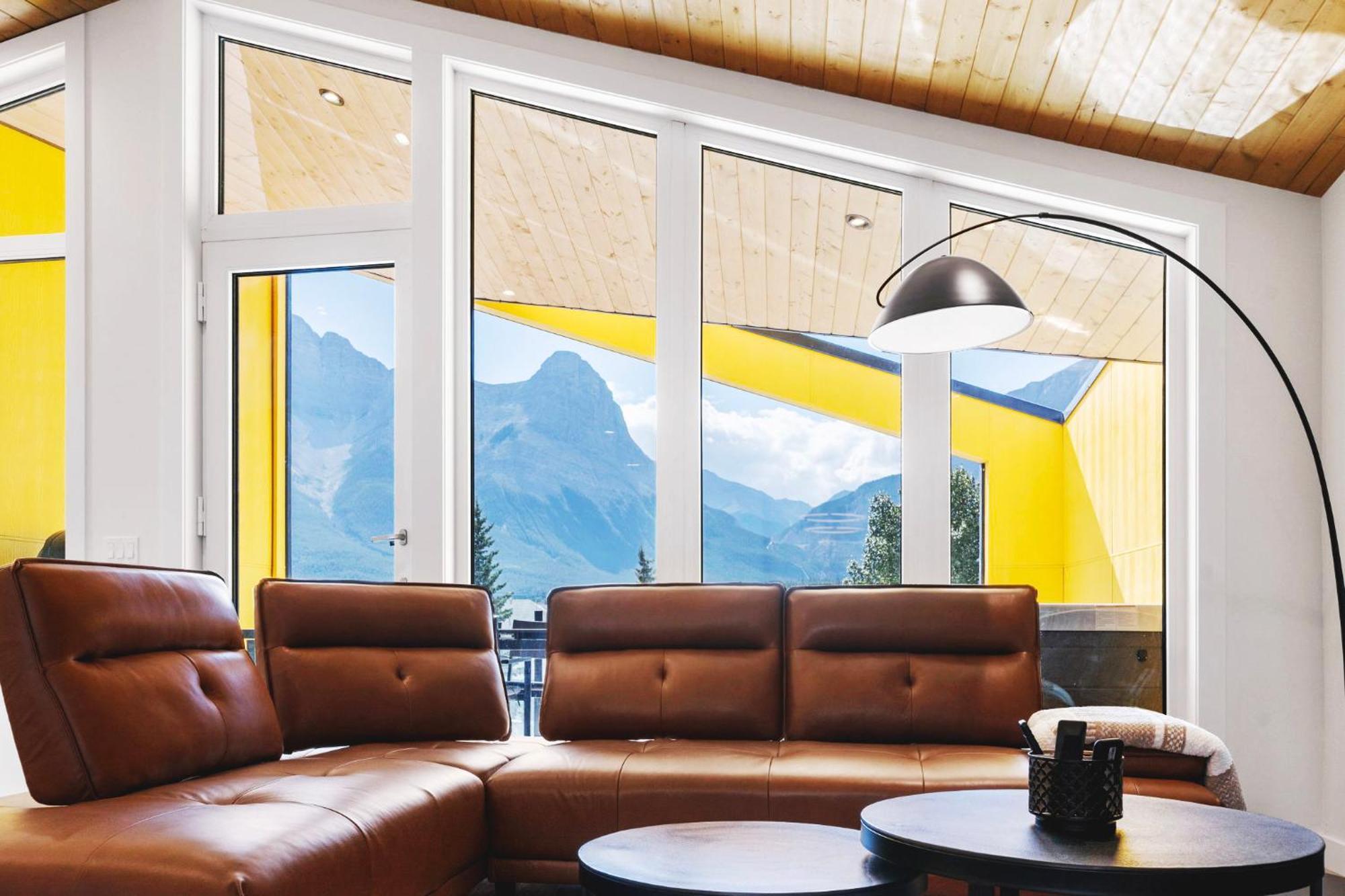 Raven'S Peak 105 - Ultra Luxe Mountain Retreat Villa Canmore Exterior photo